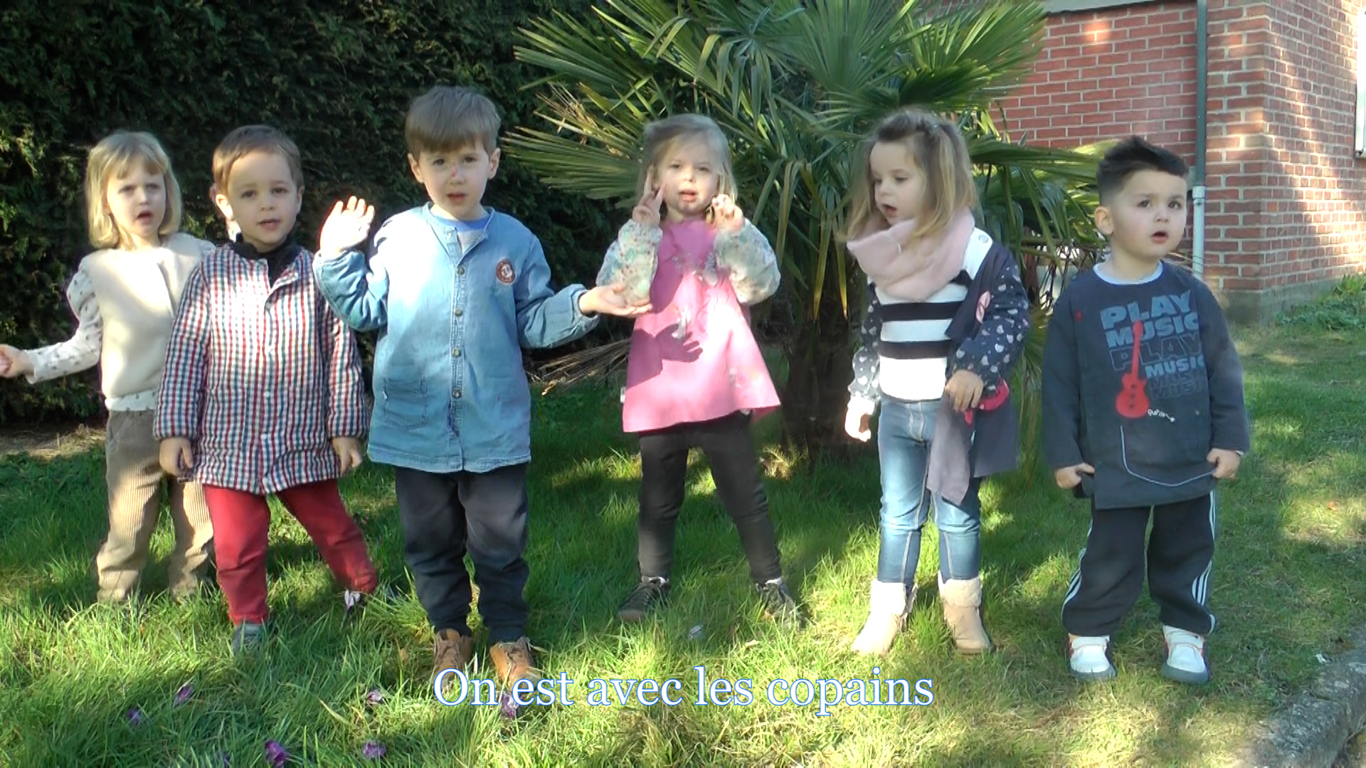 A L'ECOLE CLIP